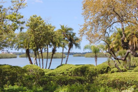 Condo in Sarasota, Florida, 2 bedrooms  № 1371224 - photo 25