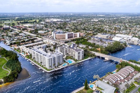 Copropriété à vendre à Pompano Beach, Floride: 2 chambres, 150.78 m2 № 984024 - photo 11