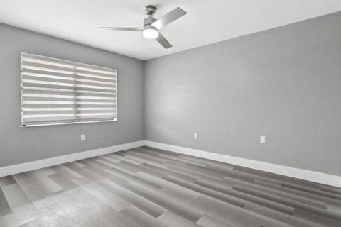 Copropriété à vendre à Boynton Beach, Floride: 2 chambres, 128.48 m2 № 815611 - photo 9