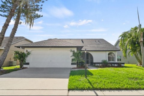 Villa ou maison à vendre à Tampa, Floride: 4 chambres, 151.9 m2 № 1254979 - photo 2