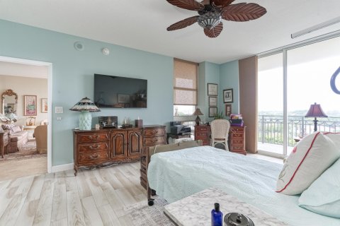Condominio en venta en West Palm Beach, Florida, 2 dormitorios, 159.88 m2 № 210750 - foto 24