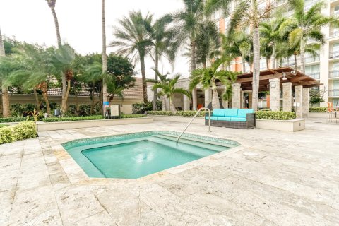 Condominio en venta en West Palm Beach, Florida, 2 dormitorios, 159.88 m2 № 210750 - foto 15