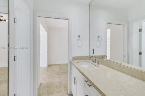 Villa ou maison à vendre à Key Biscayne, Floride: 4 chambres, 265.79 m2 № 1320853 - photo 29