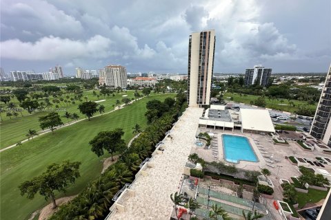 Condo in Aventura, Florida, 1 bedroom  № 1356962 - photo 21