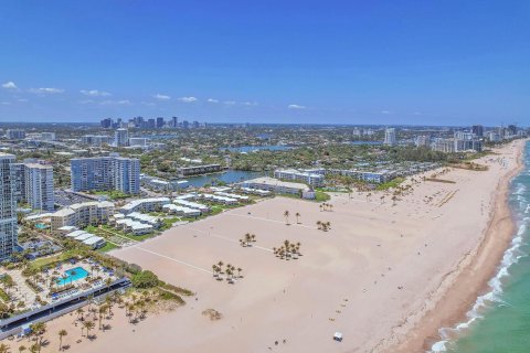 Condo in Fort Lauderdale, Florida, 1 bedroom  № 1172197 - photo 15