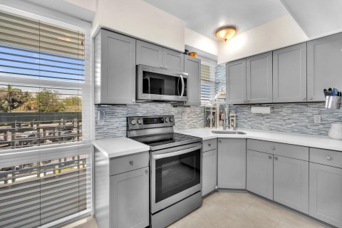 Condo in Fort Lauderdale, Florida, 1 bedroom  № 1172197 - photo 22