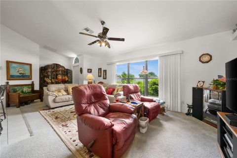 Casa en venta en Lehigh Acres, Florida, 4 dormitorios, 182.27 m2 № 1339350 - foto 13