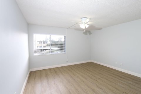Copropriété à vendre à Jensen Beach, Floride: 2 chambres, 118.17 m2 № 868833 - photo 30