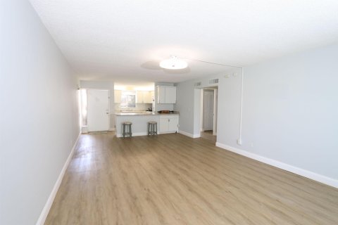 Condominio en venta en Jensen Beach, Florida, 2 dormitorios, 118.17 m2 № 868833 - foto 19