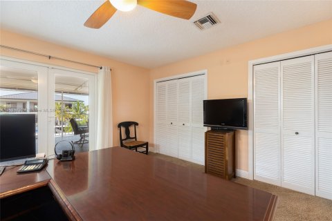 Villa ou maison à vendre à Key Largo, Floride: 4 chambres, 307.13 m2 № 998107 - photo 30