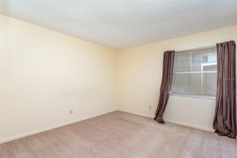 Condo in Deltona, Florida, 2 bedrooms  № 1417407 - photo 14