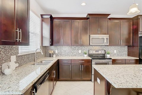 Adosado en venta en Orlando, Florida, 3 dormitorios, 149.76 m2 № 1360897 - foto 12