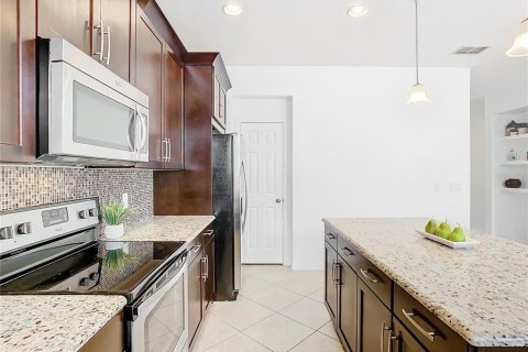 Adosado en venta en Orlando, Florida, 3 dormitorios, 149.76 m2 № 1360897 - foto 13