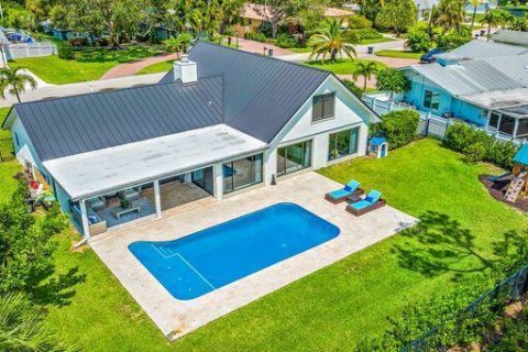 Villa ou maison à vendre à Tequesta, Floride: 4 chambres, 251.49 m2 № 954399 - photo 13