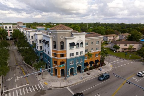 Купить коммерческую недвижимость в Саут-Майами, Флорида № 1153900 - фото 14
