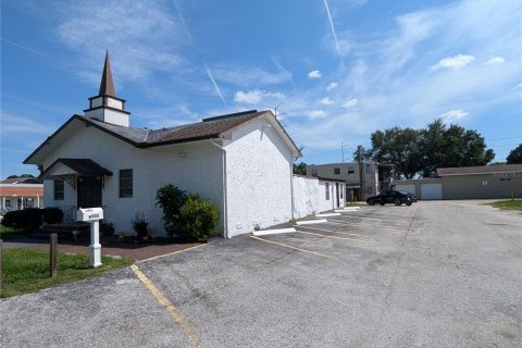 Immobilier commercial à vendre à Saint Petersburg, Floride: 353.49 m2 № 1371178 - photo 8