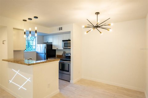 Condominio en venta en Orlando, Florida, 2 dormitorios, 85.38 m2 № 1344872 - foto 9