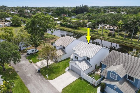 Casa en venta en Lake Worth, Florida, 3 dormitorios, 196.67 m2 № 1104362 - foto 10