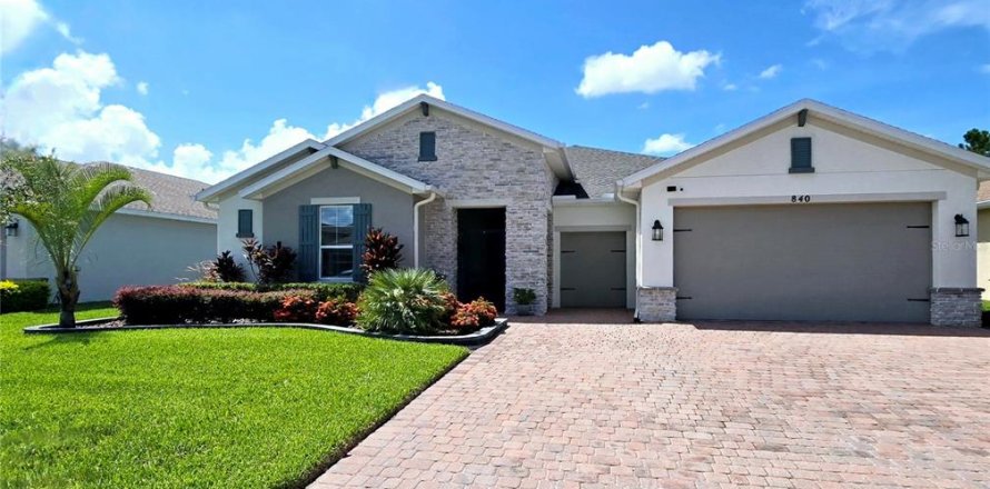 Casa en Kissimmee, Florida 3 dormitorios, 225.47 m2 № 1290398