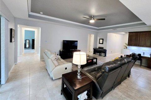 Villa ou maison à vendre à Kissimmee, Floride: 3 chambres, 225.47 m2 № 1290398 - photo 9