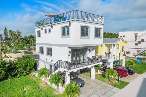 Casa en venta en Key Largo, Florida, 3 dormitorios, 162.49 m2 № 780431 - foto 5