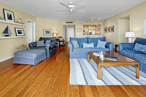 Condominio en venta en Juno Beach, Florida, 2 dormitorios, 119.66 m2 № 615671 - foto 27