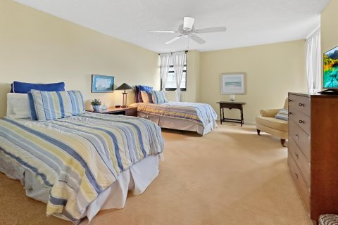 Condo in Juno Beach, Florida, 2 bedrooms  № 615671 - photo 19
