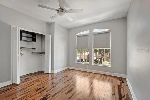 Adosado en venta en Tampa, Florida, 3 dormitorios, 166.48 m2 № 1408224 - foto 17