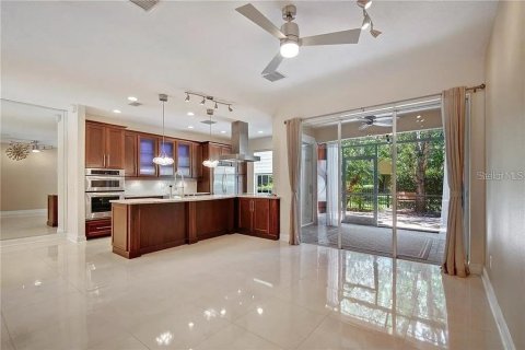 Townhouse in Tampa, Florida 3 bedrooms, 166.48 sq.m. № 1408224 - photo 7