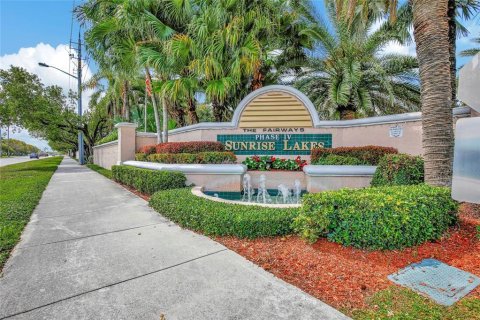 Copropriété à vendre à Sunrise, Floride: 2 chambres, 97.55 m2 № 1155435 - photo 28