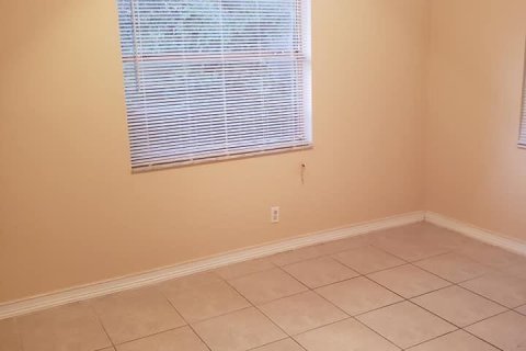 Copropriété à vendre à Coral Springs, Floride: 2 chambres, 92.44 m2 № 1155955 - photo 4