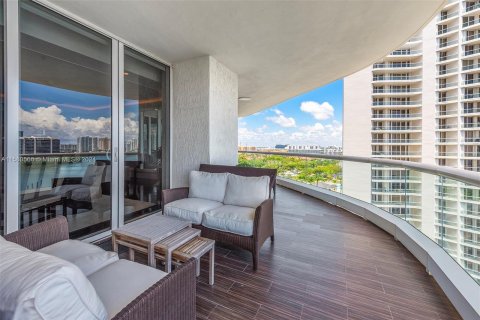 Condo in Aventura, Florida, 5 bedrooms  № 1162305 - photo 16