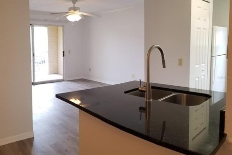 Condominio en alquiler en Oviedo, Florida, 1 dormitorio, 61.04 m2 № 1356110 - foto 12