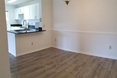 Condominio en alquiler en Oviedo, Florida, 1 dormitorio, 61.04 m2 № 1356110 - foto 9