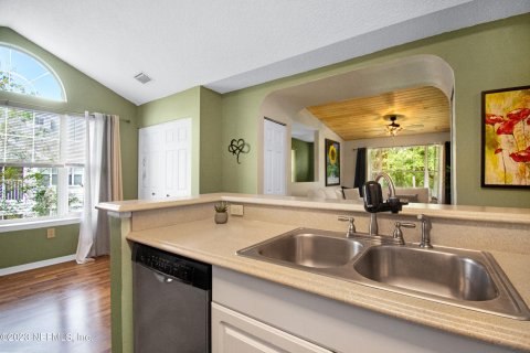 Condo in Saint Augustine, Florida, 1 bedroom  № 843270 - photo 15