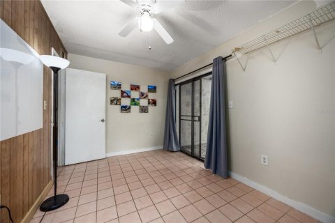 Condo in Gainesville, Florida, 2 bedrooms  № 1243873 - photo 16