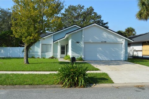 House in Orlando, Florida 3 bedrooms, 103.96 sq.m. № 1403416 - photo 16