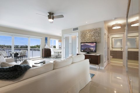 Copropriété à vendre à Pompano Beach, Floride: 1 chambre, 71.72 m2 № 1231200 - photo 16