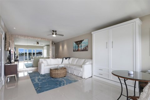 Copropriété à vendre à Pompano Beach, Floride: 1 chambre, 71.72 m2 № 1231200 - photo 13