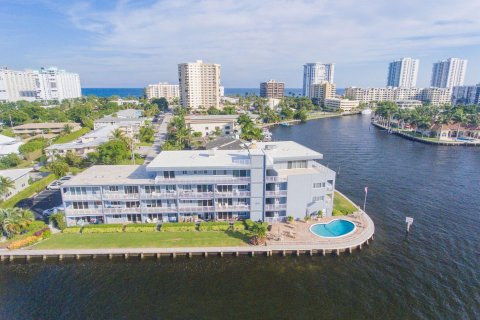 Condominio en venta en Pompano Beach, Florida, 1 dormitorio, 71.72 m2 № 1231200 - foto 26