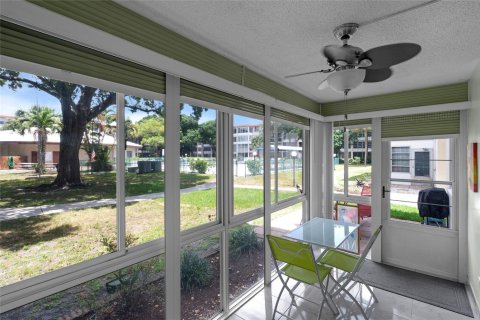 Copropriété à vendre à Lauderdale Lakes, Floride: 2 chambres, 89.19 m2 № 1151962 - photo 18