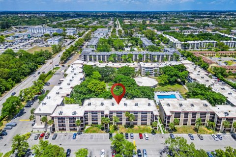 Copropriété à vendre à Lauderdale Lakes, Floride: 2 chambres, 89.19 m2 № 1151962 - photo 12