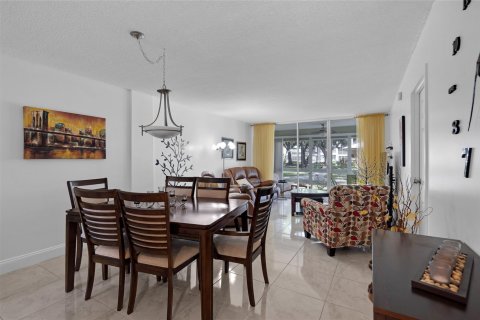 Copropriété à vendre à Lauderdale Lakes, Floride: 2 chambres, 89.19 m2 № 1151962 - photo 22