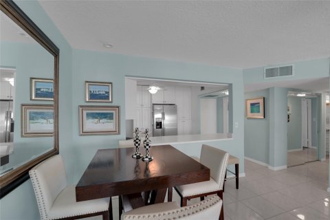 Copropriété à vendre à Pompano Beach, Floride: 2 chambres, 111.48 m2 № 1152005 - photo 23