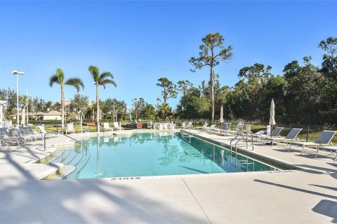 Condo in Fort Myers, Florida, 2 bedrooms  № 835600 - photo 30