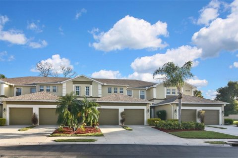 Condo in Fort Myers, Florida, 2 bedrooms  № 835600 - photo 1