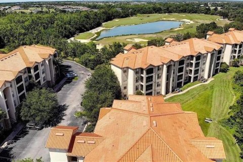 Copropriété à vendre à Davenport, Floride: 2 chambres, 105.35 m2 № 1267850 - photo 1