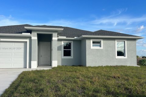 Casa en venta en LaBelle, Florida, 3 dormitorios, 142.7 m2 № 993375 - foto 1