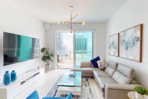 Condo in Miami, Florida, 1 bedroom  № 1351634 - photo 7