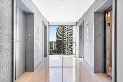 Condo in Miami, Florida, 1 bedroom  № 1351634 - photo 21